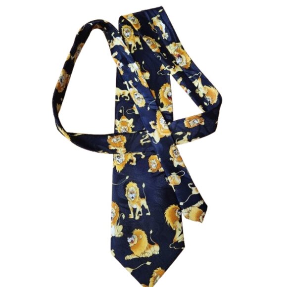 Gold City 100% Silk Handmade Ties (2)– Winnie the Pooh & Cartoon Lions - Picture 4 of 6
